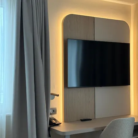 Отель Korosica 4*