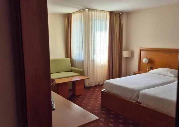 酒店 克罗斯卡酒店 4*